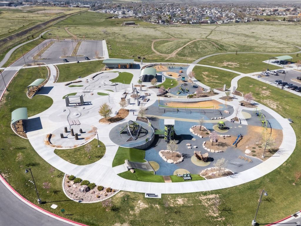 8191 W DANBURY DR Magna, UT 84044