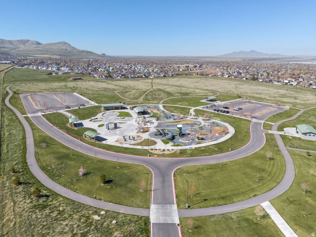 8191 W DANBURY DR Magna, UT 84044