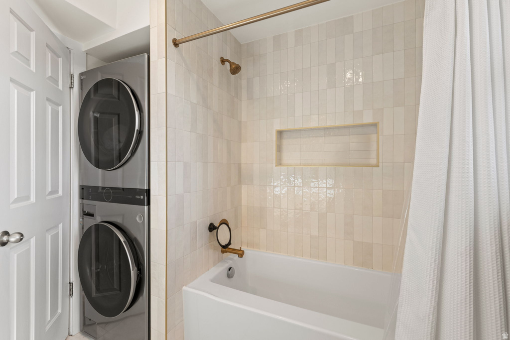 6044 S FONTAINE BLEU DR Salt Lake City, UT 84121