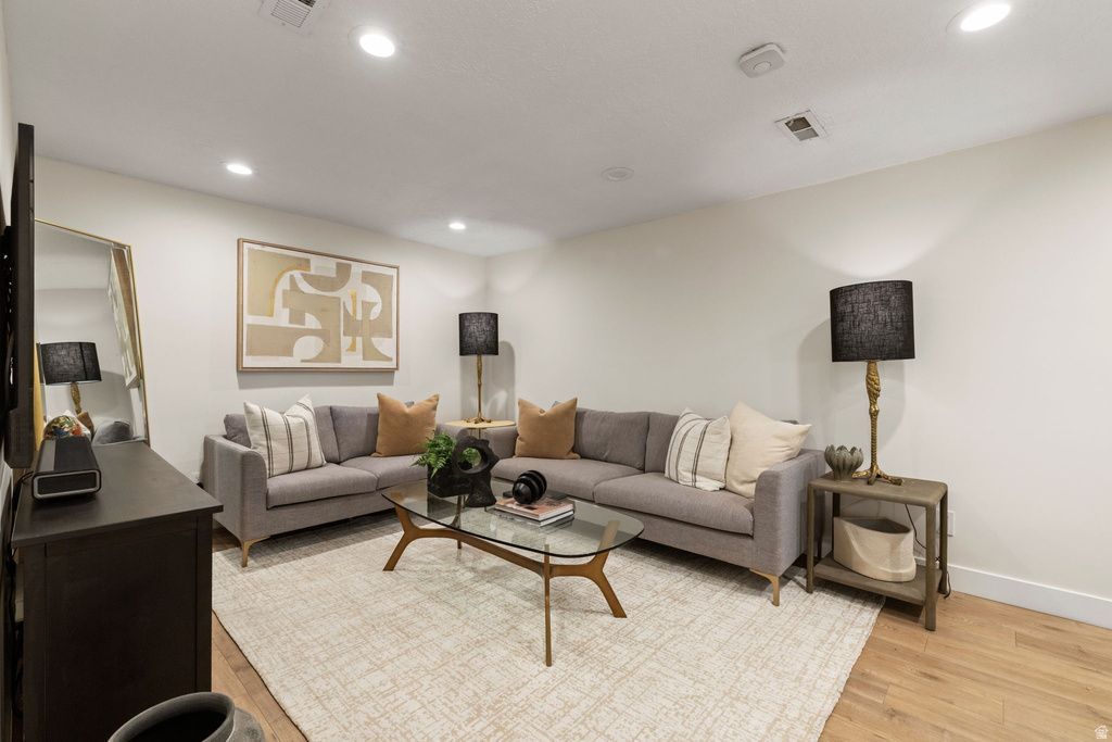 6044 S FONTAINE BLEU DR Salt Lake City, UT 84121