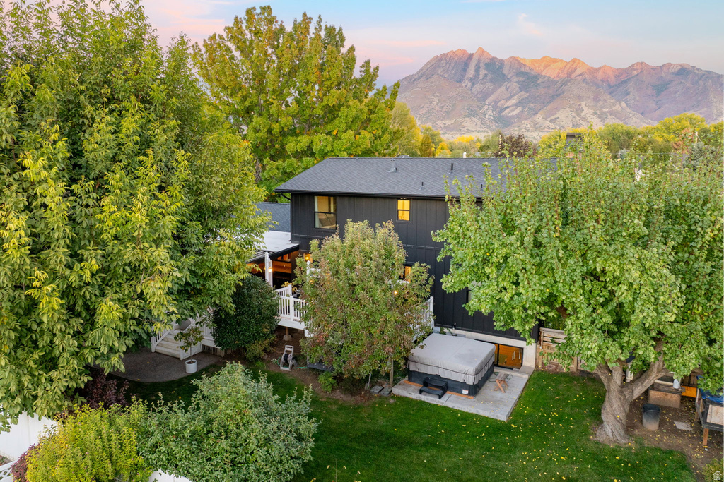 6044 S FONTAINE BLEU DR Salt Lake City, UT 84121