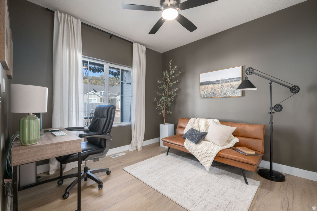 115 N STRATHMORE LN Cedar City, UT 84720