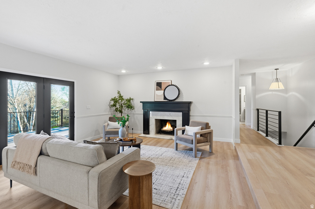 1242 E SNOWCREEK DR Layton, UT 84040