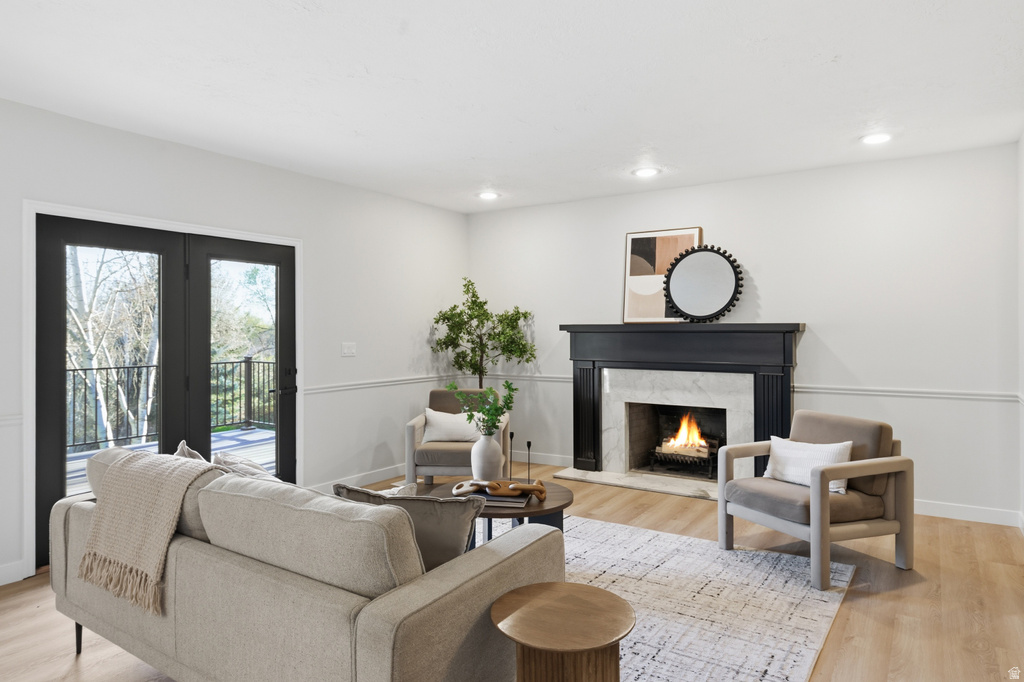 1242 E SNOWCREEK DR Layton, UT 84040