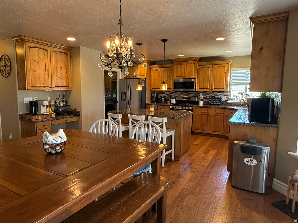 531 S HALE ST Grantsville, UT 84029