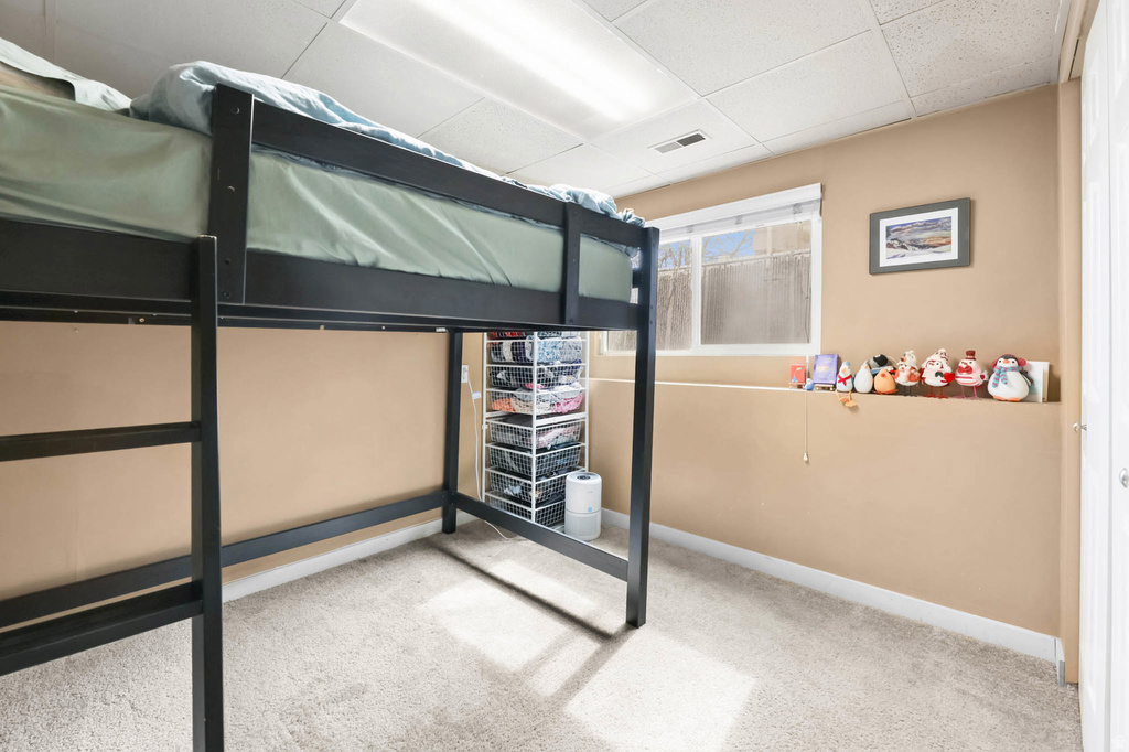 556 N NEW STAR DR Salt Lake City, UT 84116