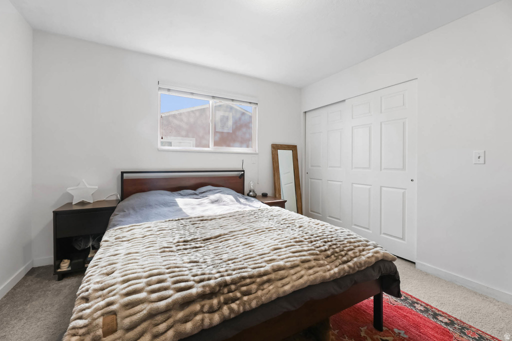 556 N NEW STAR DR Salt Lake City, UT 84116