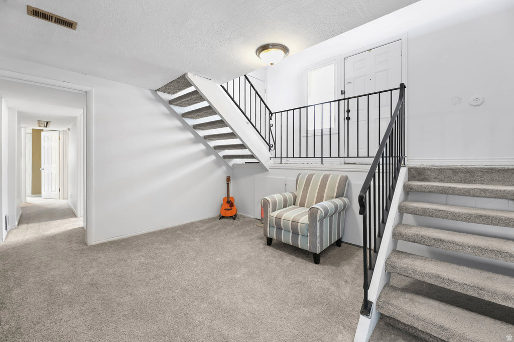 556 N NEW STAR DR Salt Lake City, UT 84116