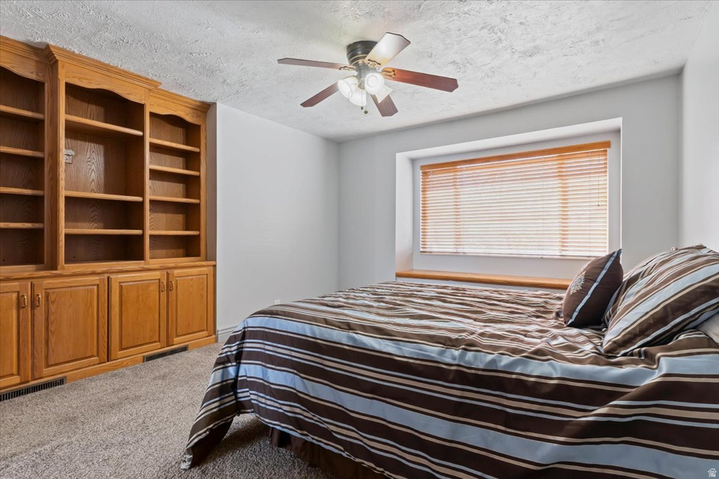 1541 E LONE PEAK DR Holladay, UT 84117