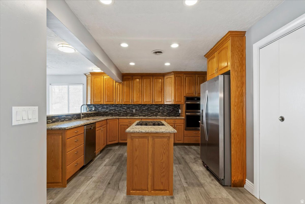 1541 E LONE PEAK DR Holladay, UT 84117