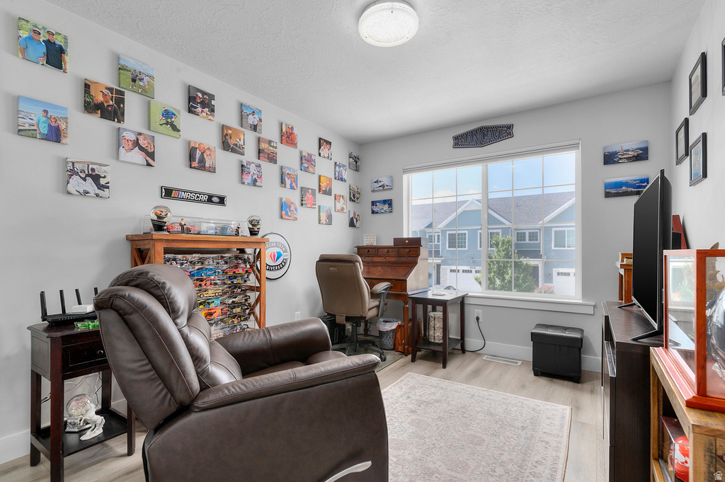 4501 S PARKBURY WAY Salt Lake City, UT 84129