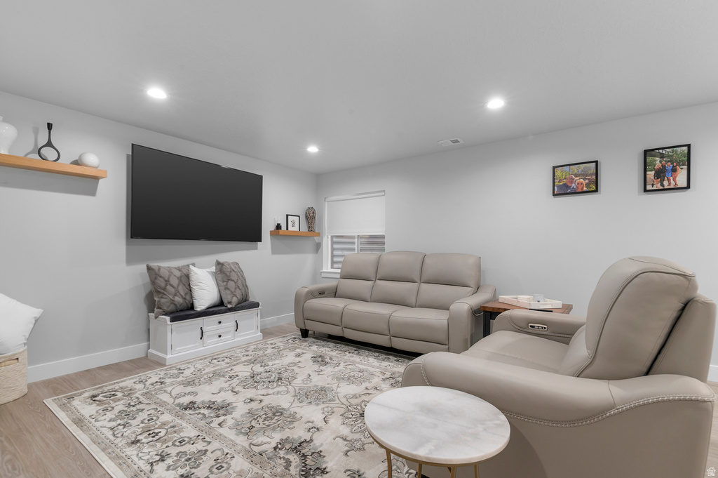 4501 S PARKBURY WAY Salt Lake City, UT 84129