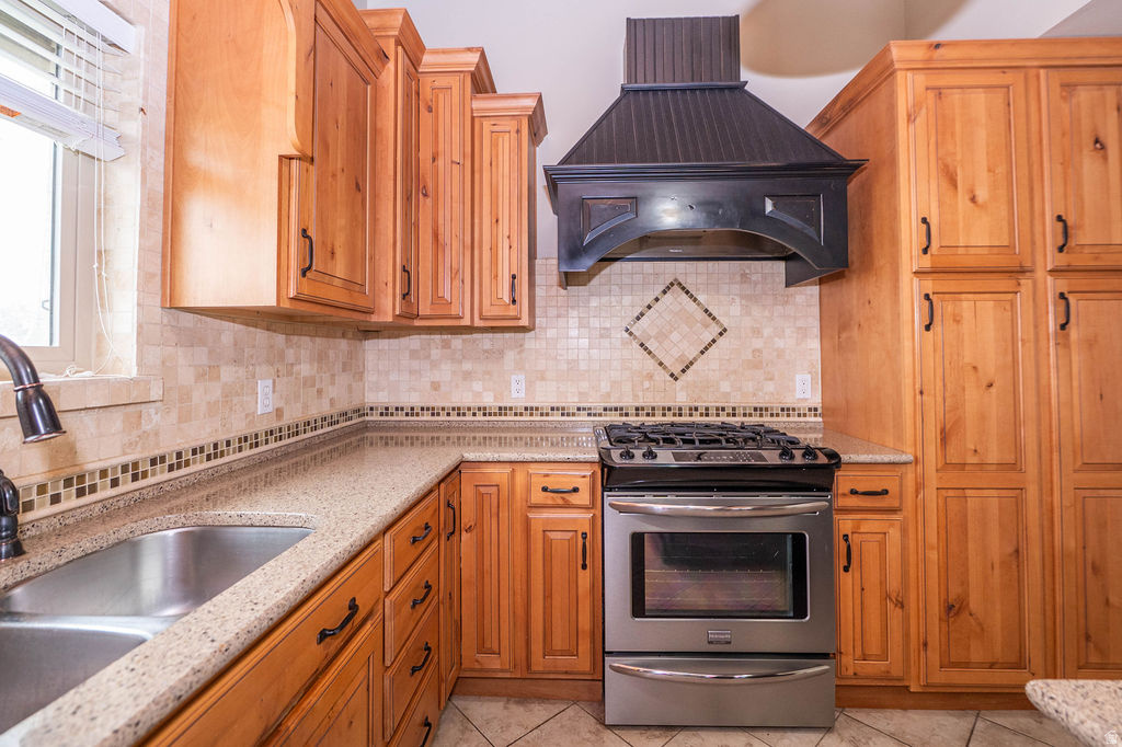 4963 S 2275 W Roy, UT 84067