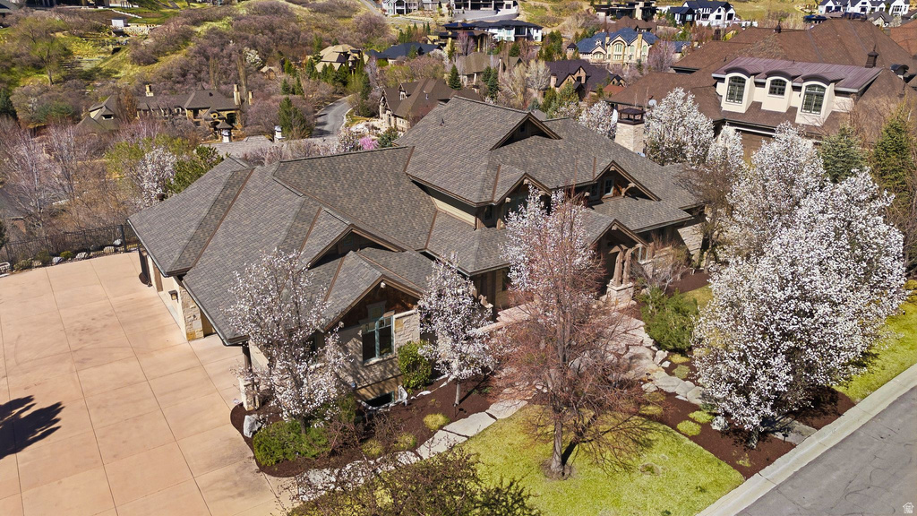 16 SNOW FOREST LN Sandy, UT 84092