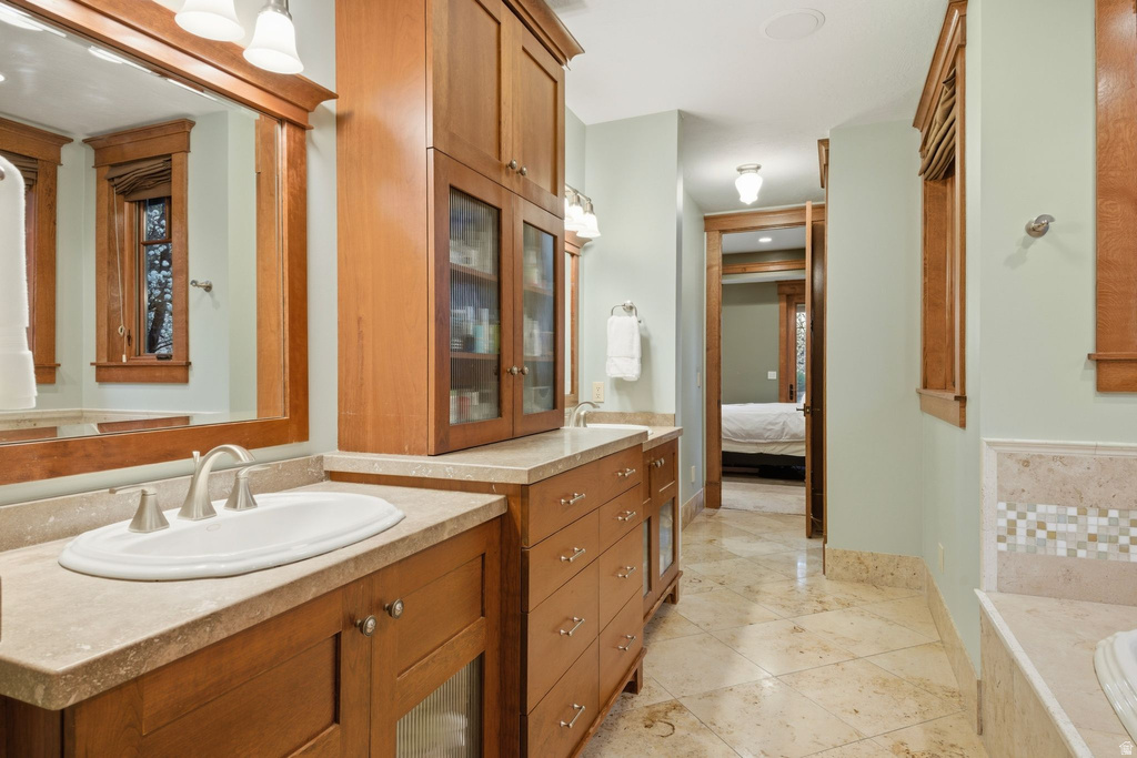 16 SNOW FOREST LN Sandy, UT 84092