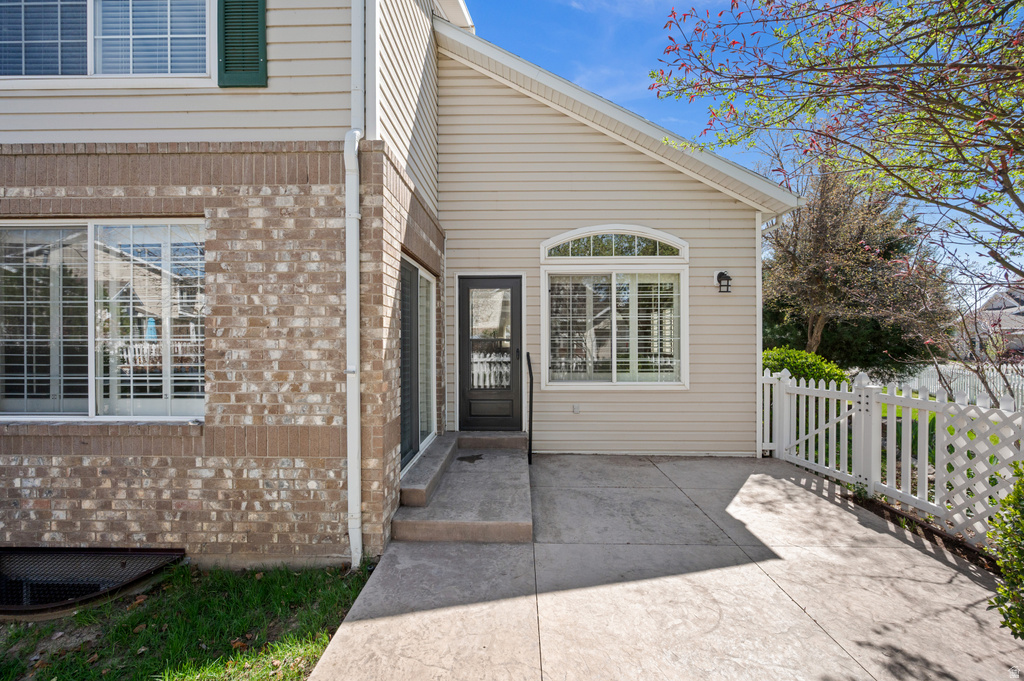 132 W 200 N Centerville, UT 84014