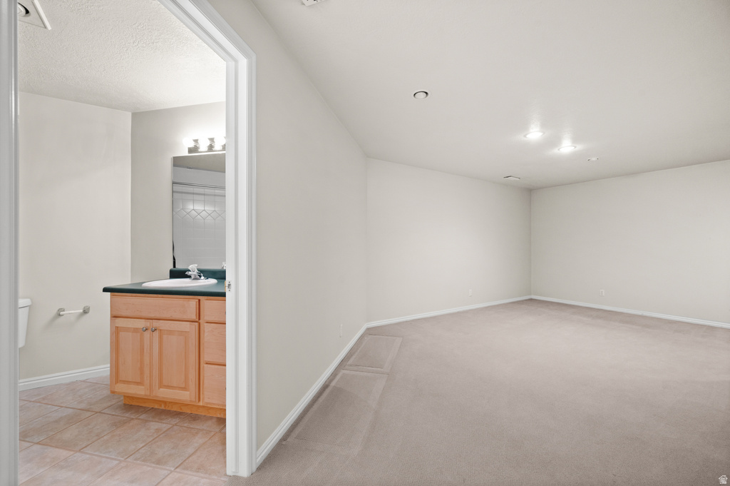 132 W 200 N Centerville, UT 84014