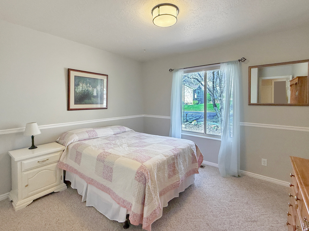 891 E 3300 N North Ogden, UT 84414