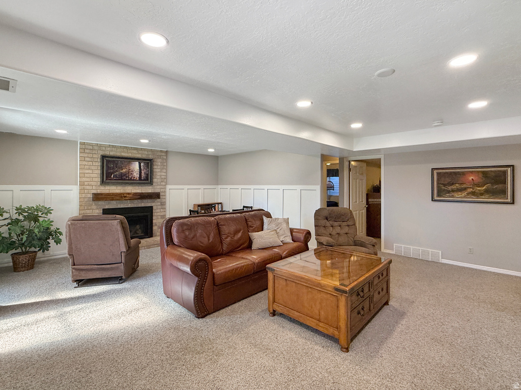 891 E 3300 N North Ogden, UT 84414