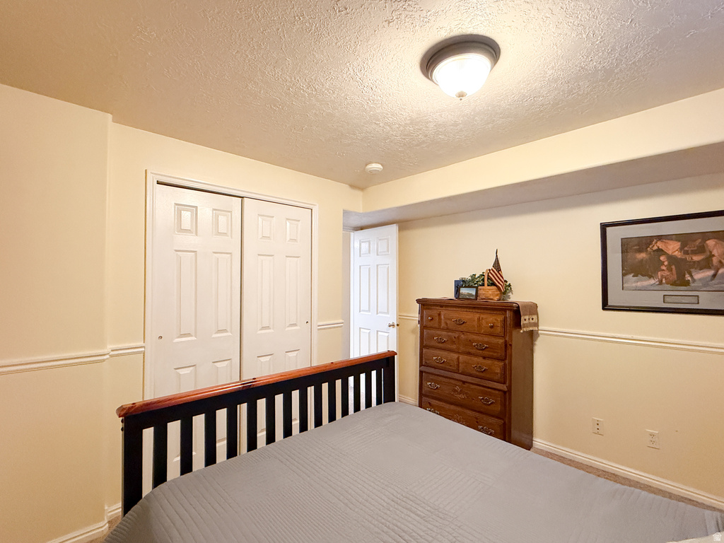 891 E 3300 N North Ogden, UT 84414