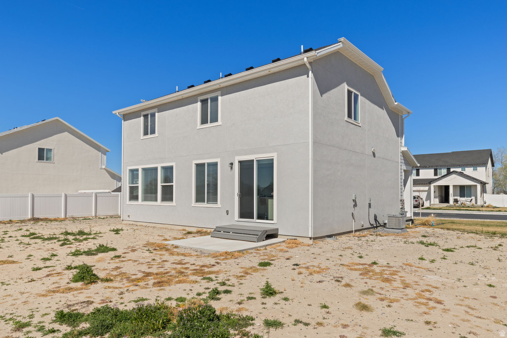 2927 W COASTLINE DR Syracuse, UT 84075