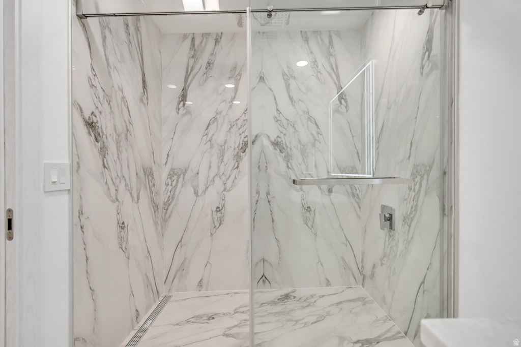 2768 S GRAND OAK CIR Bountiful, UT 84010