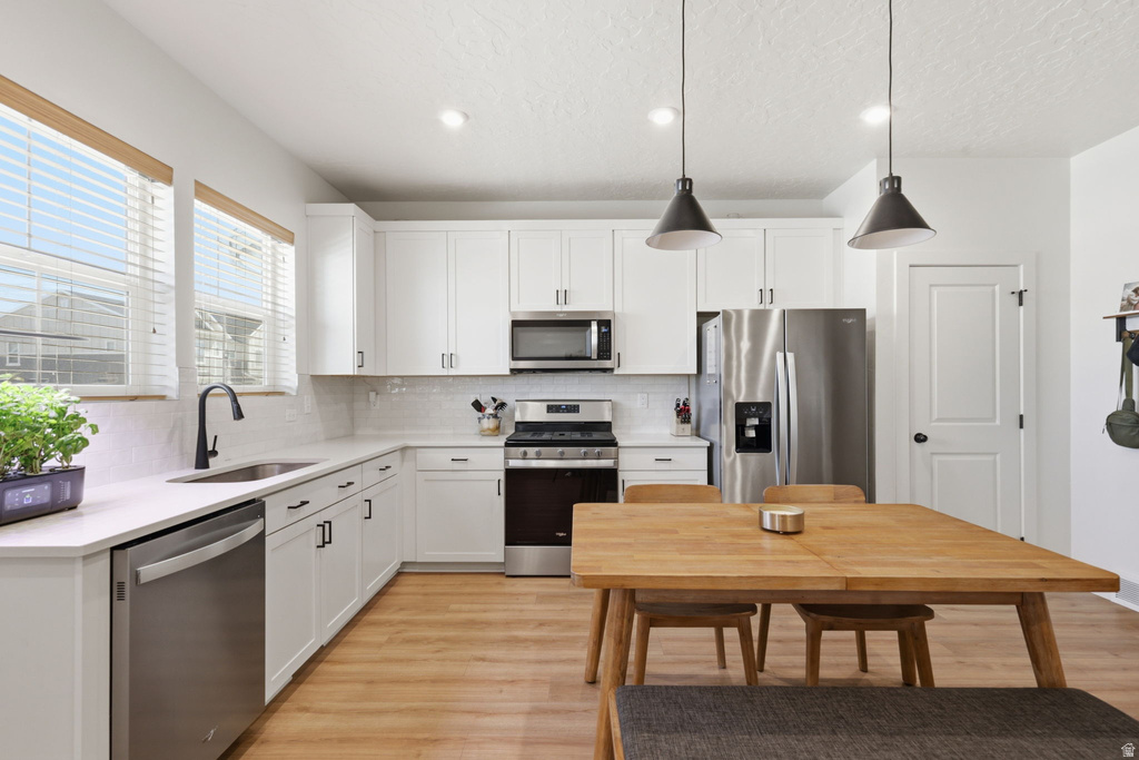 9387 N VERNHAM LN Eagle Mountain, UT 84005