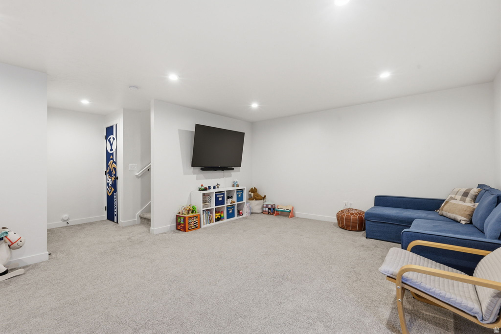 9387 N VERNHAM LN Eagle Mountain, UT 84005