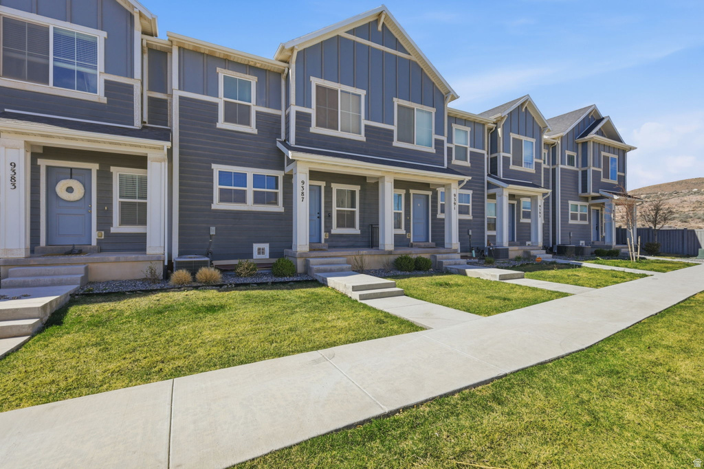 9387 N VERNHAM LN Eagle Mountain, UT 84005