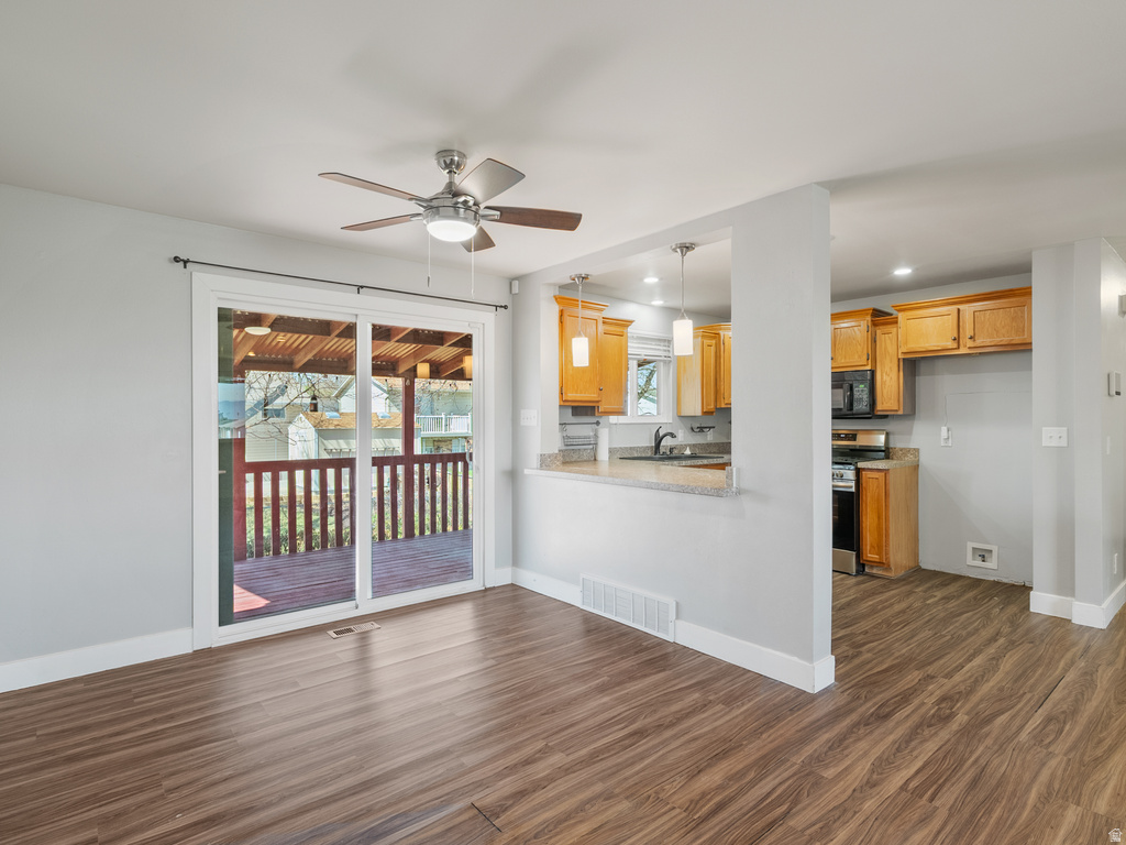 3634 S CANDIS DR Magna, UT 84044