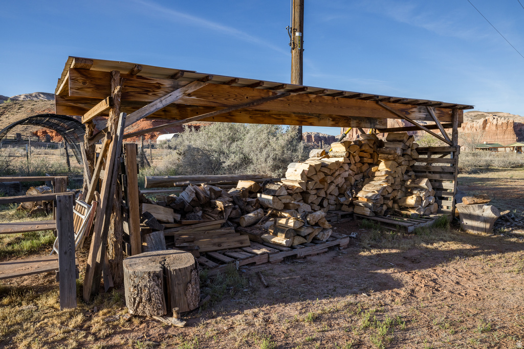 16 W COBBLE LN Bluff, UT 84512