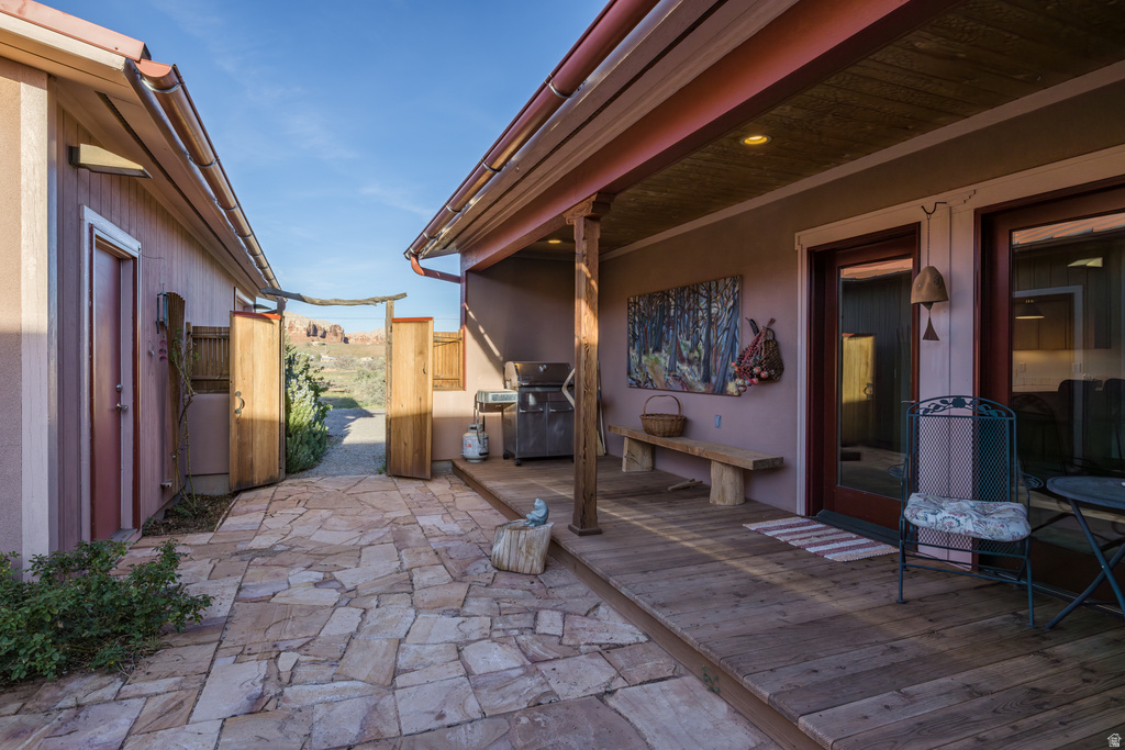 16 W COBBLE LN Bluff, UT 84512