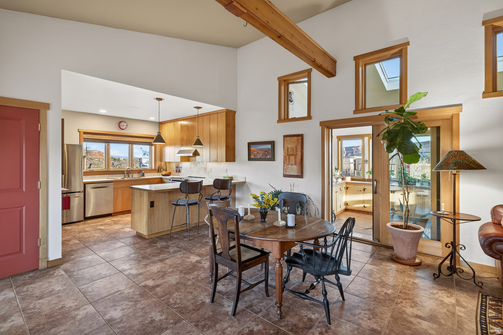 16 W COBBLE LN Bluff, UT 84512