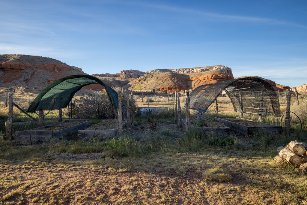 16 W COBBLE LN Bluff, UT 84512