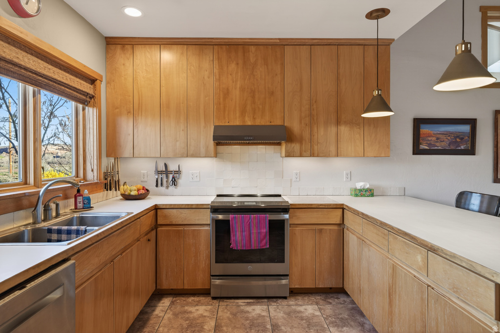 16 W COBBLE LN Bluff, UT 84512