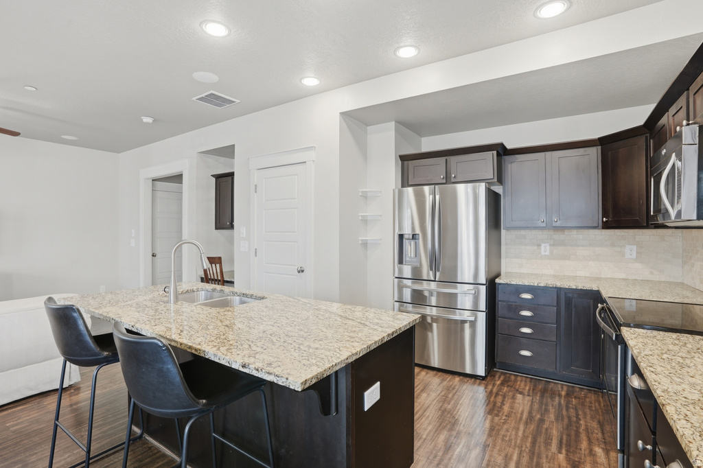 860 W PANTANI CT Midvale, UT 84047