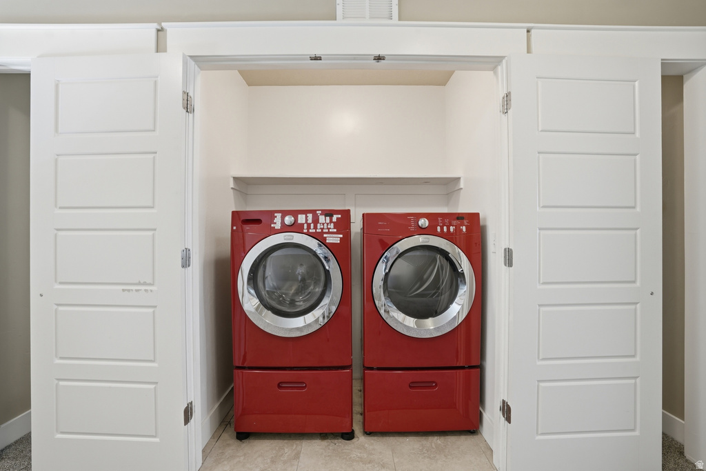 860 W PANTANI CT Midvale, UT 84047