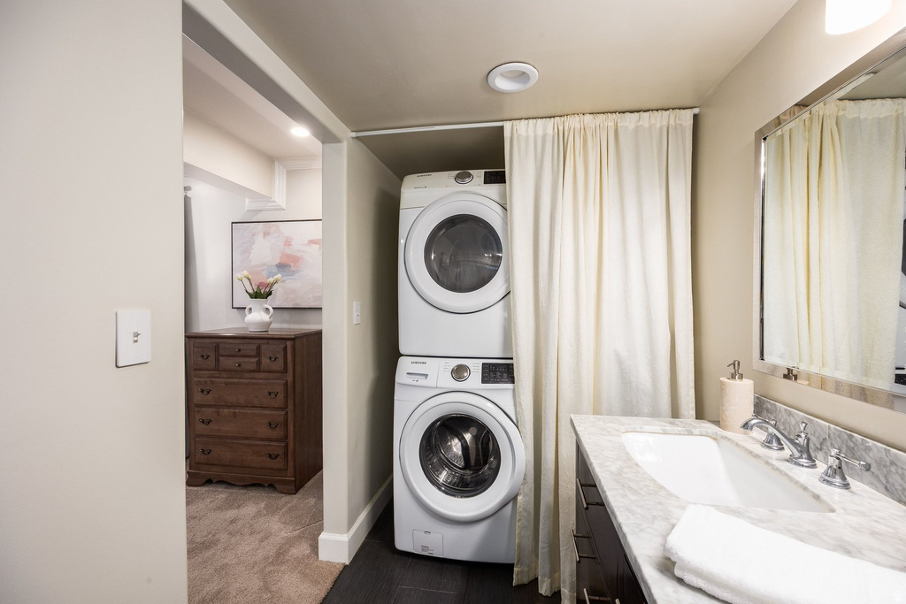 2220 E MURRAY HOLLADAY RD #82 Holladay, UT 84117