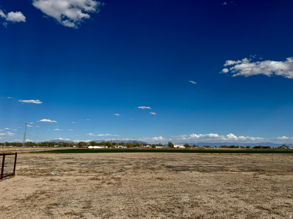 33 S 800 W Hinckley, UT 84635