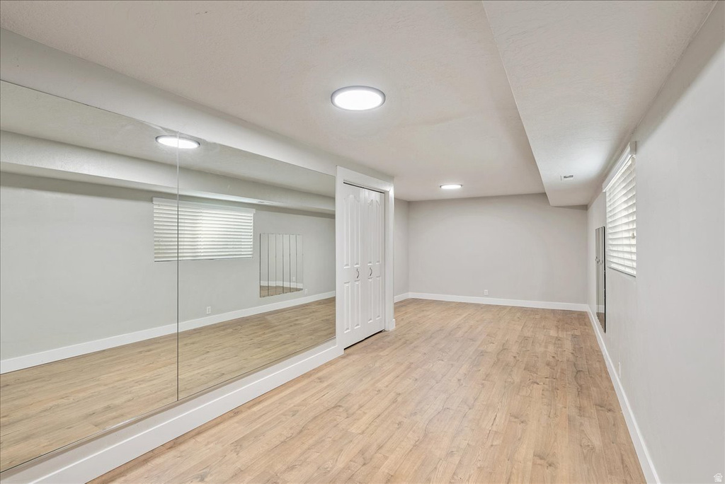 966 E GRANITE PEAK DR Sandy, UT 84094