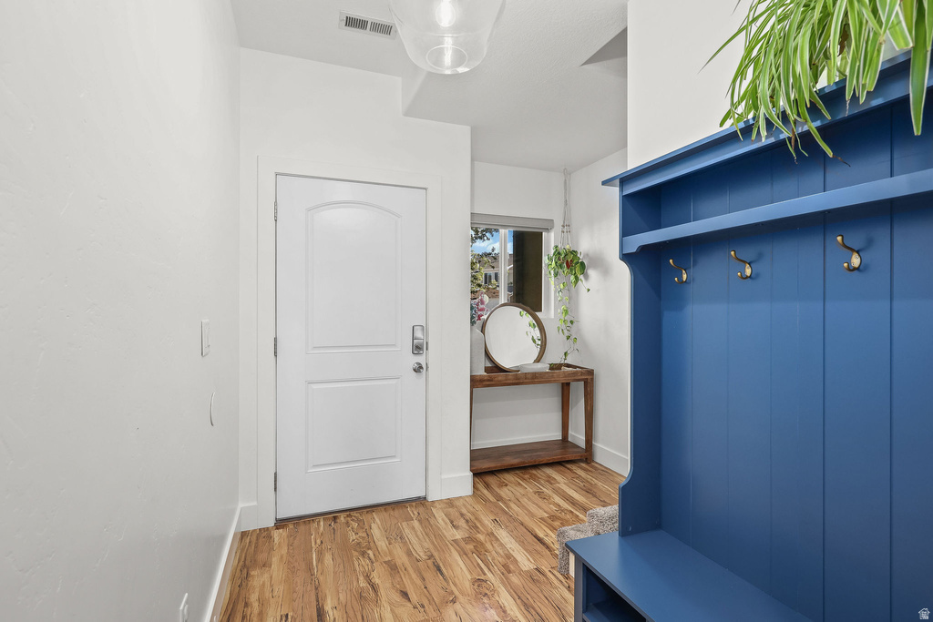 3439 LOGAN AVE #5 West Haven, UT 84401