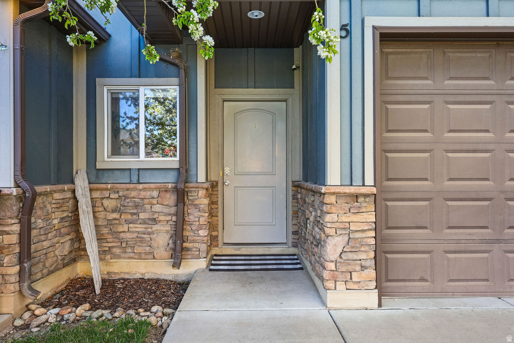 3439 LOGAN AVE #5 West Haven, UT 84401