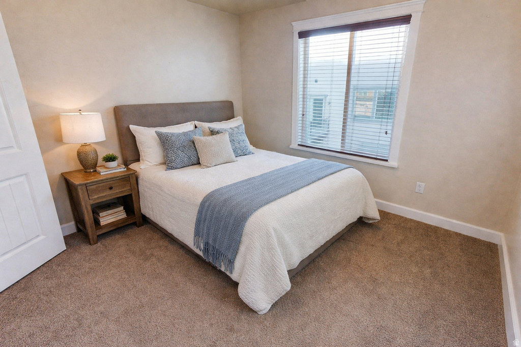 1247 N BAYCREST DR Saratoga Springs, UT 84045