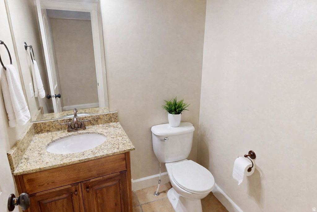 1247 N BAYCREST DR Saratoga Springs, UT 84045