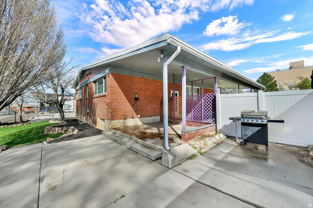 1027 E 9TH Ogden, UT 84404