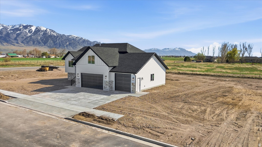 5055 W 10100 N #4 Elwood, UT 84337