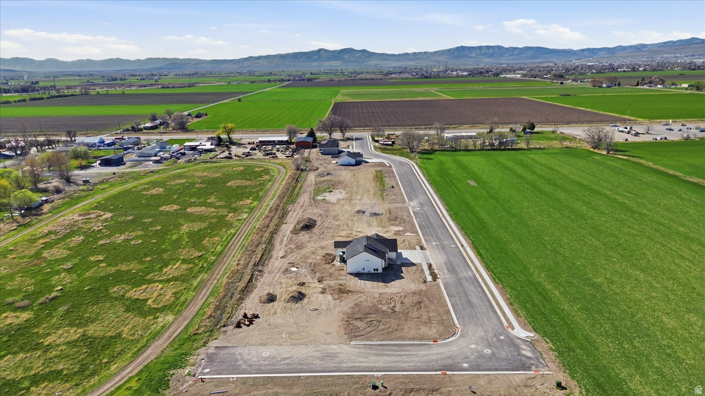 5055 W 10100 N #4 Elwood, UT 84337