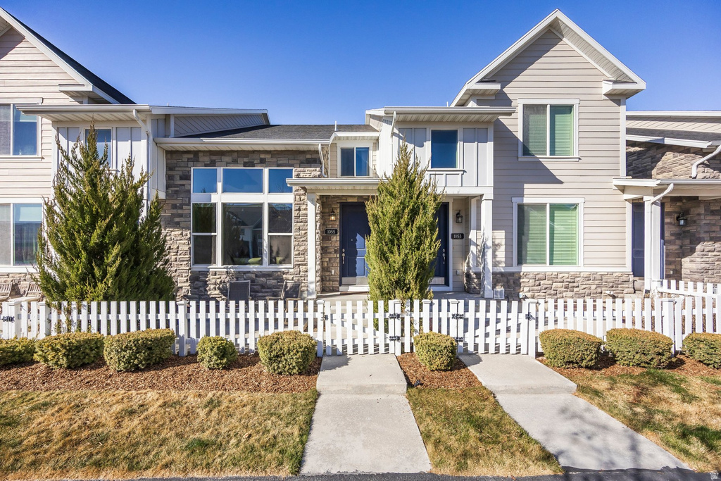 1055 S PAINTED HORSE LN Bluffdale, UT 84065