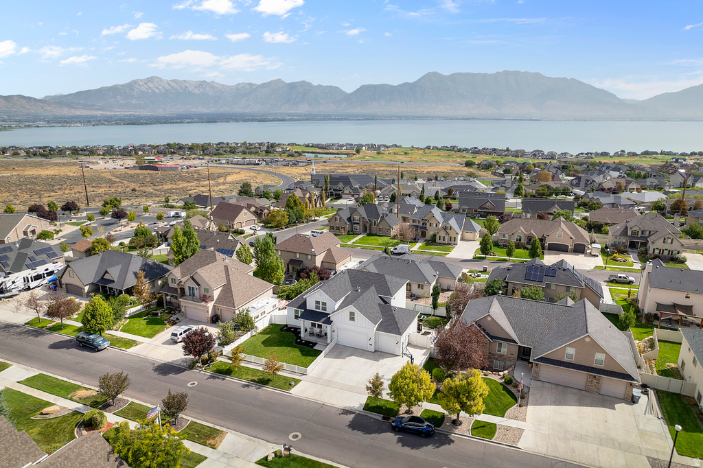 2238 S WESTERN DR Saratoga Springs, UT 84045