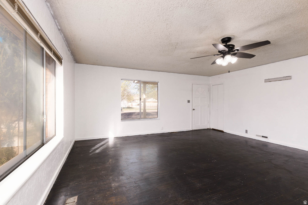 97 S 100 E Redmond, UT 84652